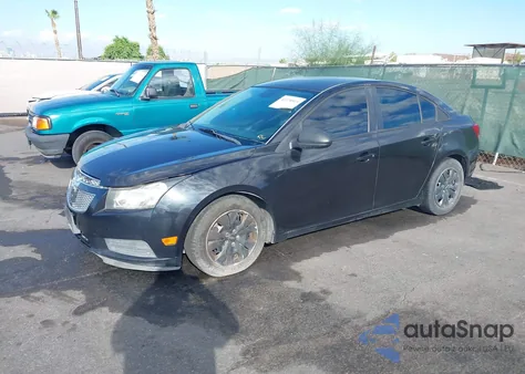 2014 Chevrolet Cruze Ls Manual from USA, damaged, VIN 1G1PB5SG9E7139728